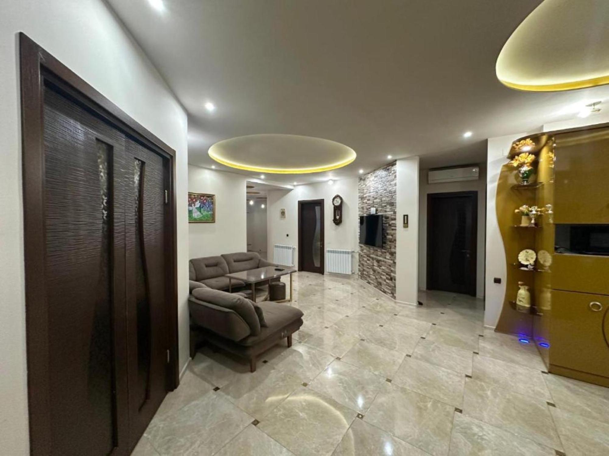 Elite Home Батуми Номер фото